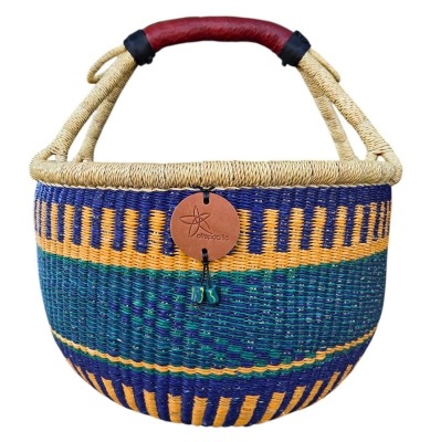Bolga Market Basket – this large, high-quality basket has a fixed single handle for carrying comfort and an accessible open top. Great for markets & beach.
