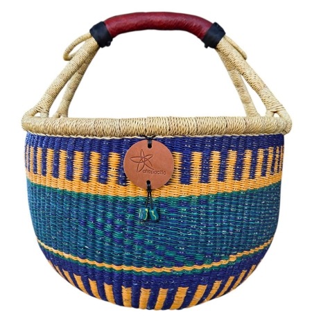 Bolga Market Basket – this large, high-quality basket has a fixed single handle for carrying comfort and an accessible open top. Great for markets & beach.