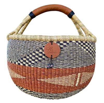 Bolga Market Basket – this large, high-quality basket has a fixed single handle for carrying comfort and an accessible open top. Great for markets & beach.