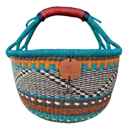 Bolga Market Basket – this large, high-quality basket has a fixed single handle for carrying comfort and an accessible open top. Great for markets & beach.
