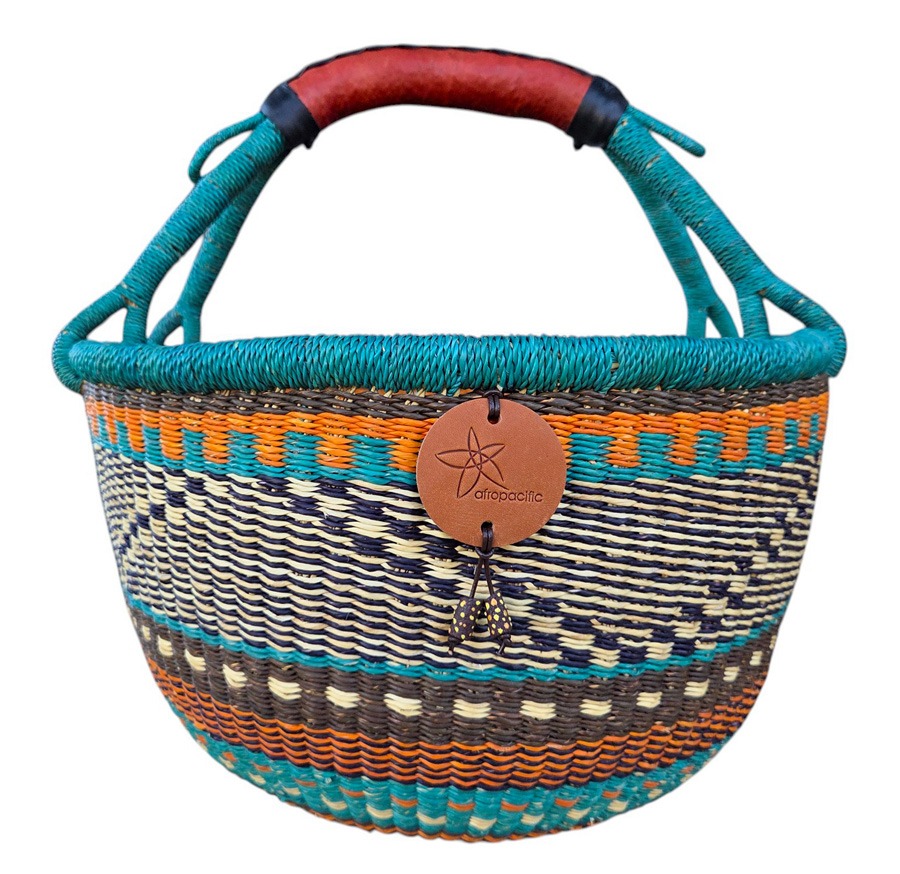Bolga Market Basket – this large, high-quality basket has a fixed single handle for carrying comfort and an accessible open top. Great for markets & beach.