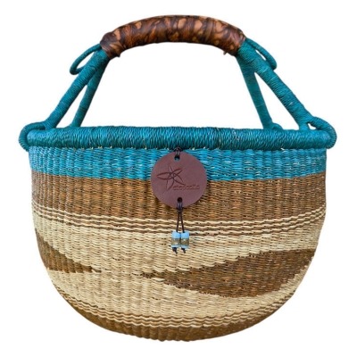 Bolga Market Basket – this large, high-quality basket has a fixed single handle for carrying comfort and an accessible open top. Great for markets & beach.