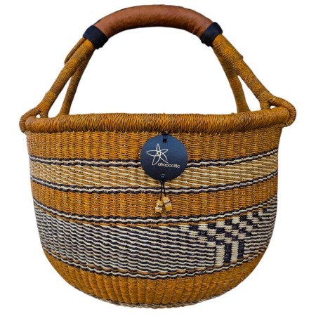 Bolga Market Basket – this large, high-quality basket has a fixed single handle for carrying comfort and an accessible open top. Great for markets & beach.