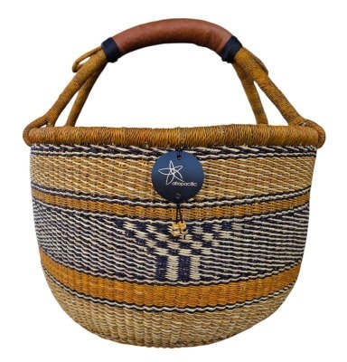 Bolga Market Basket – this large, high-quality basket has a fixed single handle for carrying comfort and an accessible open top. Great for markets & beach.