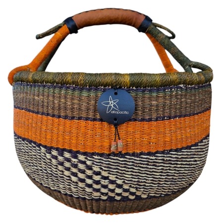 Bolga Market Basket – this large, high-quality basket has a fixed single handle for carrying comfort and an accessible open top. Great for markets & beach.