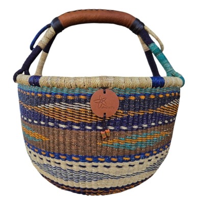 Bolga Market Basket – this large, high-quality basket has a fixed single handle for carrying comfort and an accessible open top. Great for markets & beach.