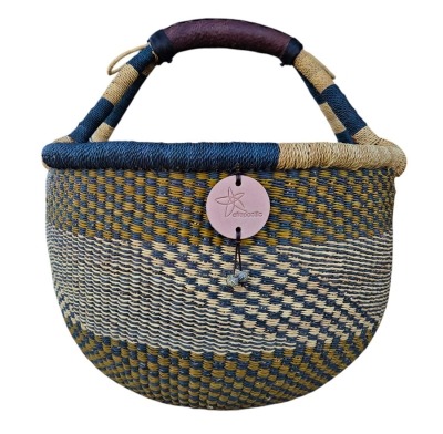 Bolga Market Basket – this large, high-quality basket has a fixed single handle for carrying comfort and an accessible open top. Great for markets & beach.